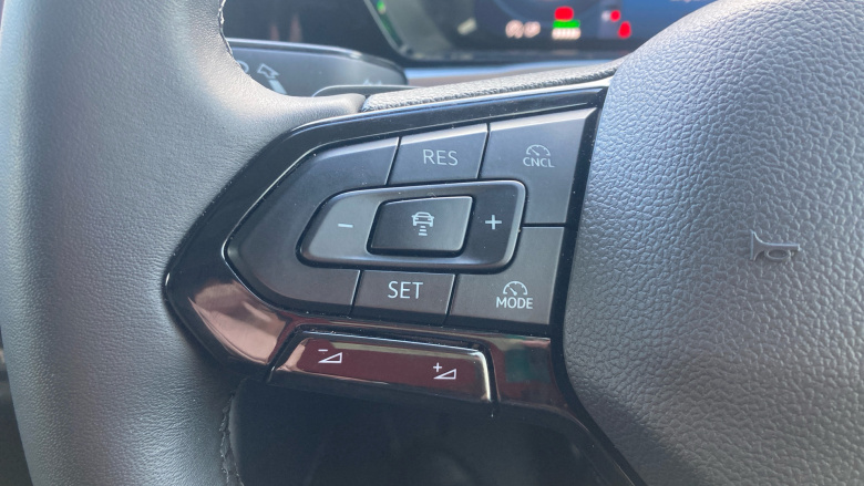 Ford Transit Connect 250 L2 Petrol 1.5 EcoBoost PHEV 150 Limited Van Auto